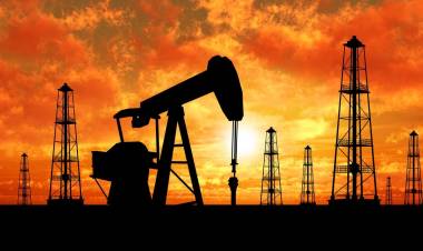 خبراء مناخ يحذرون: نفط فنزويلا ملوّث