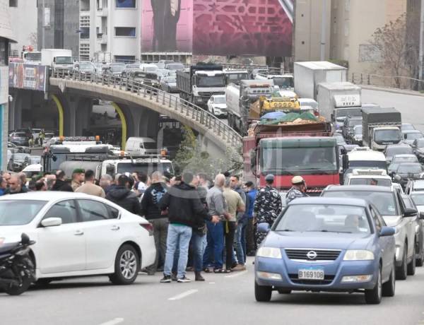 الضرائب تُسقط الأقنعة: أعباء تتزايد ووعود تتلاشى