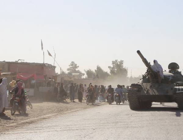 باكستان وأفغانستان: خلفيات الصراع والحدود المشتعلة