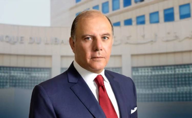 هل يقلب حاكم مصرف لبنان الطاولة على المنظومة؟