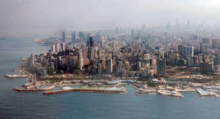 لبنان بقلب الحراك الدبلوماسي: تسويات محتملة أم تصعيد إقليمي؟